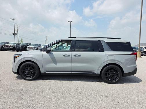 Ceramic Silver 2026 Kia Carnival SX Prestige