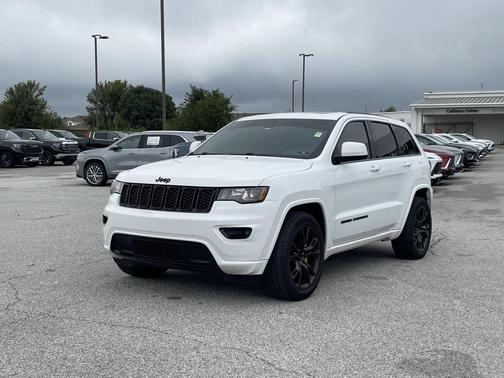 2017 Jeep Grand Cherokee Altitude