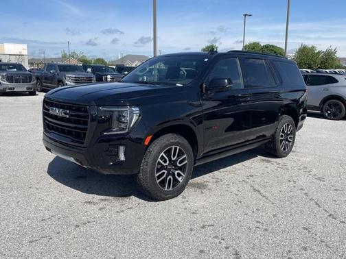 2021 GMC Yukon 4WD AT4