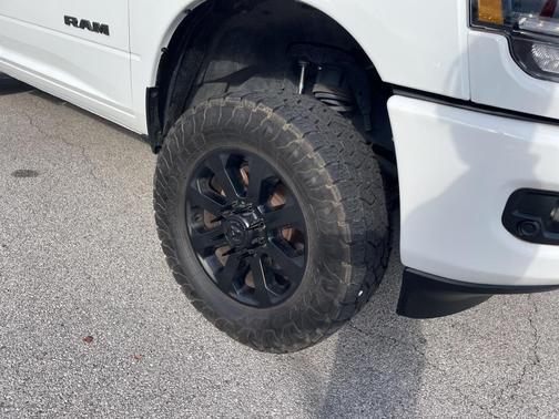 2024 RAM 2500 Big Horn Crew Cab 4x4 6'4' Box