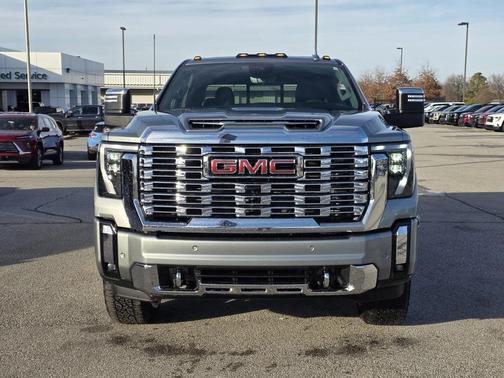 2025 GMC Sierra 2500 Denali