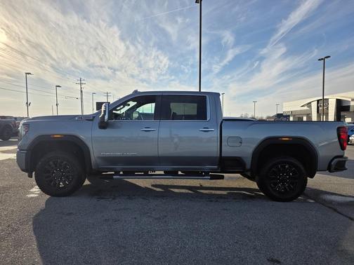 2025 GMC Sierra 2500 Denali