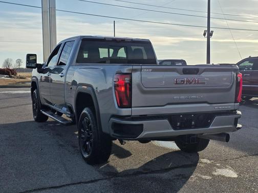 2025 GMC Sierra 2500 Denali