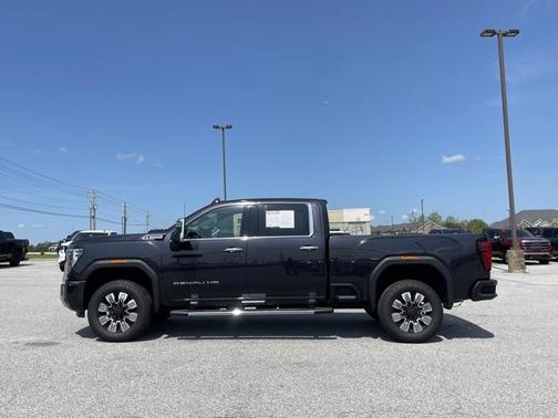 2024 GMC Sierra 2500 Denali