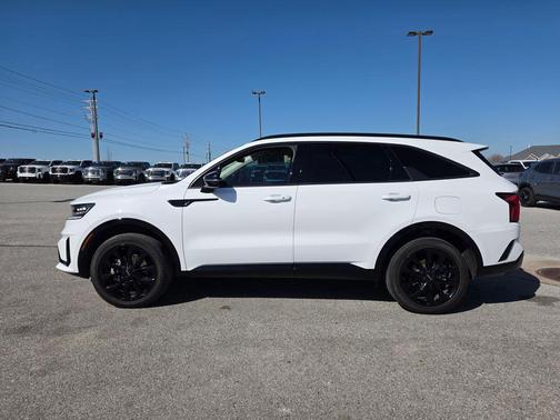 2023 Kia Sorento SX