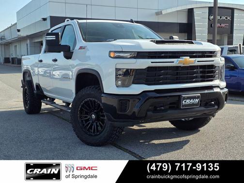 Summit White 2025 Chevrolet Silverado 2500 Custom
