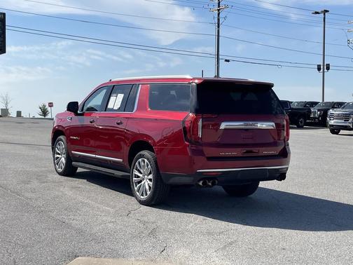 2022 GMC Yukon XL Denali