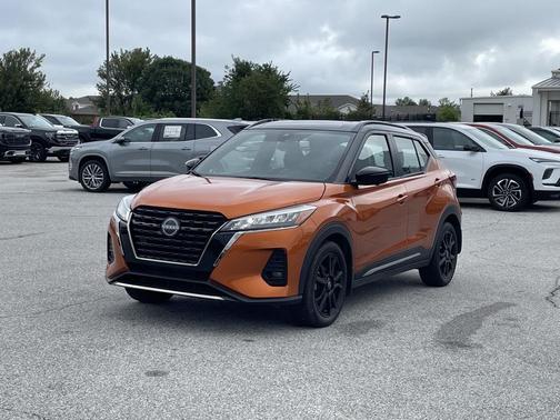 2024 Nissan Kicks SR