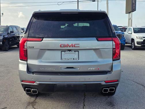 Sterling Metallic 2025 GMC Yukon XL 4WD AT4