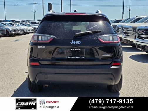 Diamond Black Crystal Pearlcoat 2019 Jeep Cherokee Latitude Plus