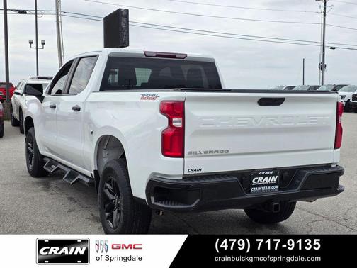 Summit White 2022 Chevrolet Silverado 1500 Limited Custom Trail Boss