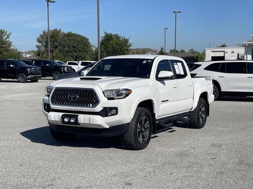 2019 Toyota Tacoma TRD Sport
