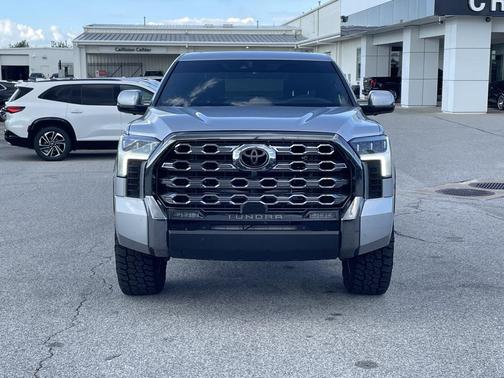 2023 Toyota Tundra Platinum