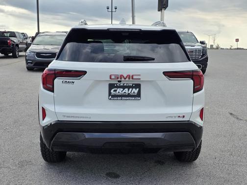 2026 GMC Terrain AWD AT4