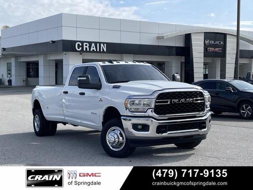 2024 RAM 3500 Big Horn Crew Cab 4x4 8' Box