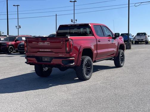 2025 GMC Sierra 1500 AT4