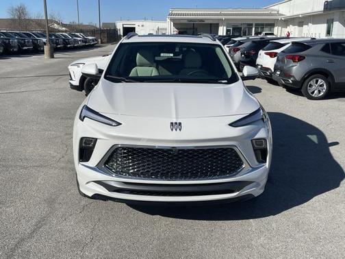 2025 Buick Encore GX Avenir