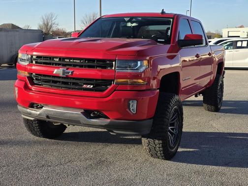 2018 Chevrolet Silverado 1500 2LT