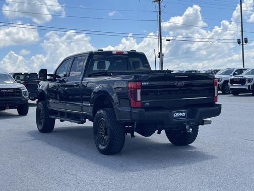 2022 Ford F-350 Lariat