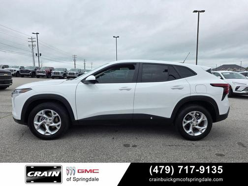 Summit White 2025 Chevrolet Trax LS