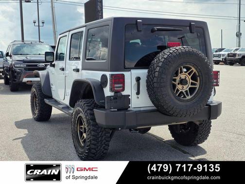 Bright White Clearcoat 2017 Jeep Wrangler Unlimited Sport