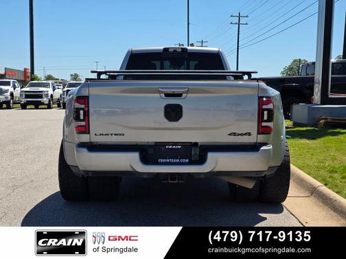 Billet Silver Metallic 2022 RAM 3500 Limited Crew Cab 4x4 8' Box