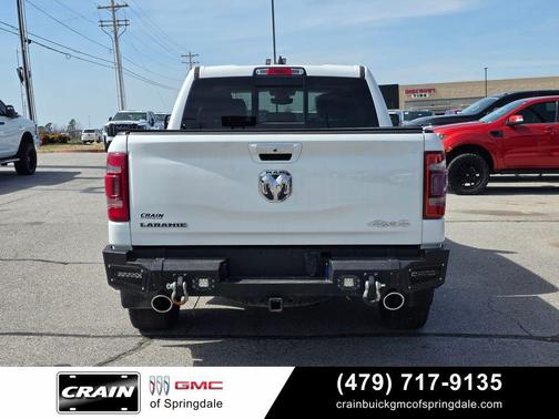 Bright White Clearcoat 2020 RAM 1500 Laramie