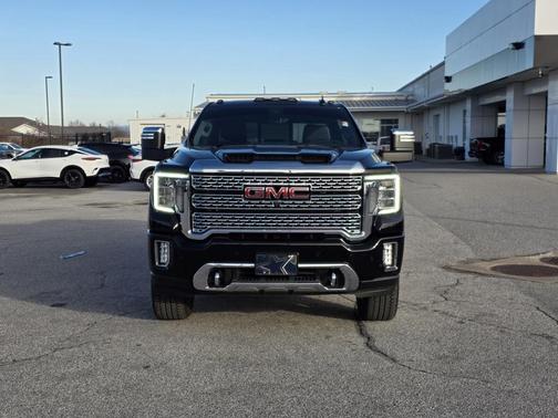 2023 GMC Sierra 2500 Denali