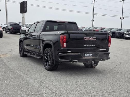 2022 GMC Sierra 1500 Elevation