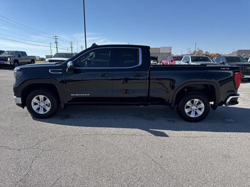 2024 GMC Sierra 1500 SLE