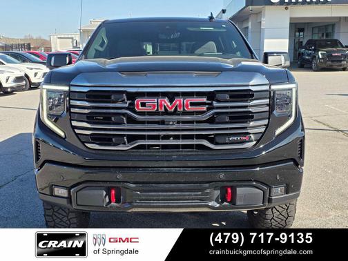 Onyx Black 2024 GMC Sierra 1500 AT4