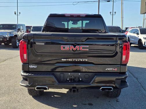 Onyx Black 2024 GMC Sierra 1500 AT4