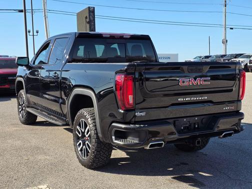 Onyx Black 2024 GMC Sierra 1500 AT4