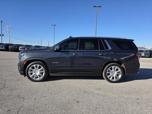 2022 Chevrolet Tahoe 4WD High Country