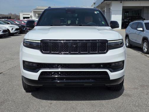 2025 Jeep Grand Wagoneer Series III Obsidian 4x4