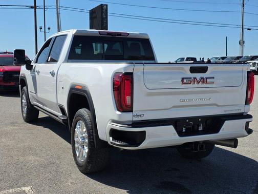 2021 GMC Sierra 2500 Denali