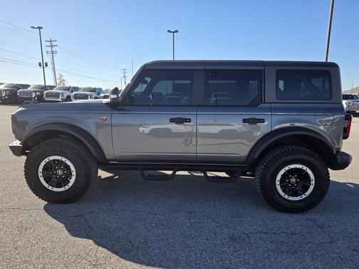 2023 Ford Bronco Badlands