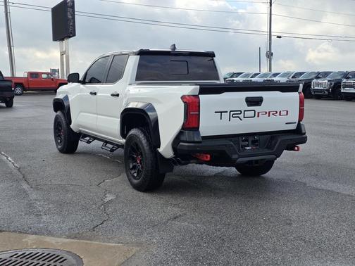 2024 Toyota Tacoma TRD Pro
