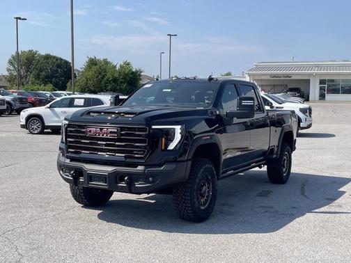 2025 GMC Sierra 2500 AT4