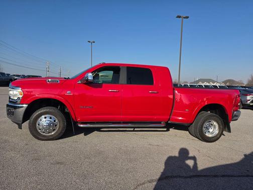2021 RAM 3500 Laramie Mega Cab 4x4 6'4' Box