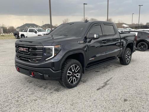 2025 GMC Sierra 1500 AT4