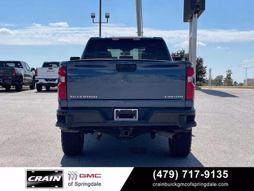 Lakeshore Blue 2024 Chevrolet Silverado 2500 Custom