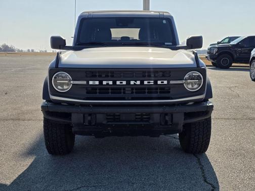 2022 Ford Bronco Black Diamond
