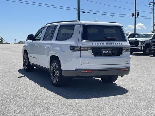 2022 Jeep Grand Wagoneer Series III 4x4