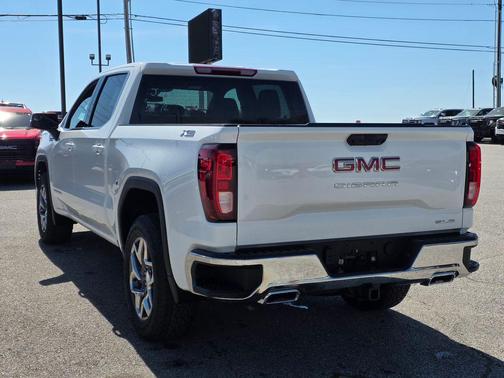 Summit White 2026 GMC Sierra 1500 SLE