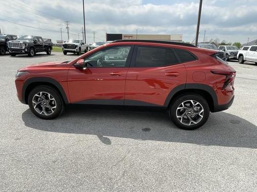 2024 Chevrolet Trax LT