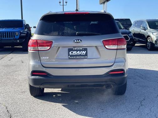 2017 Kia Sorento LX
