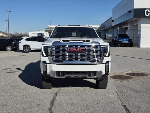 2025 GMC Sierra 2500 Denali