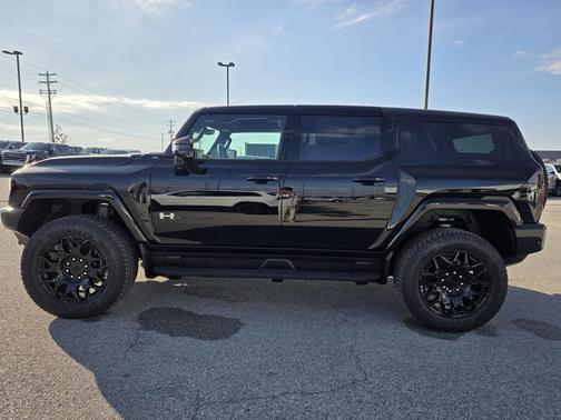 2026 GMC HUMMER EV SUV 2X