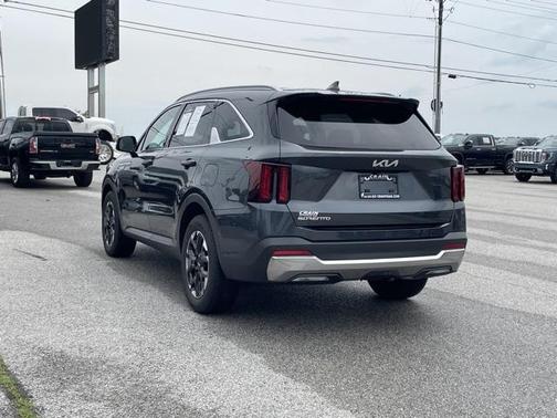 2025 Kia Sorento S